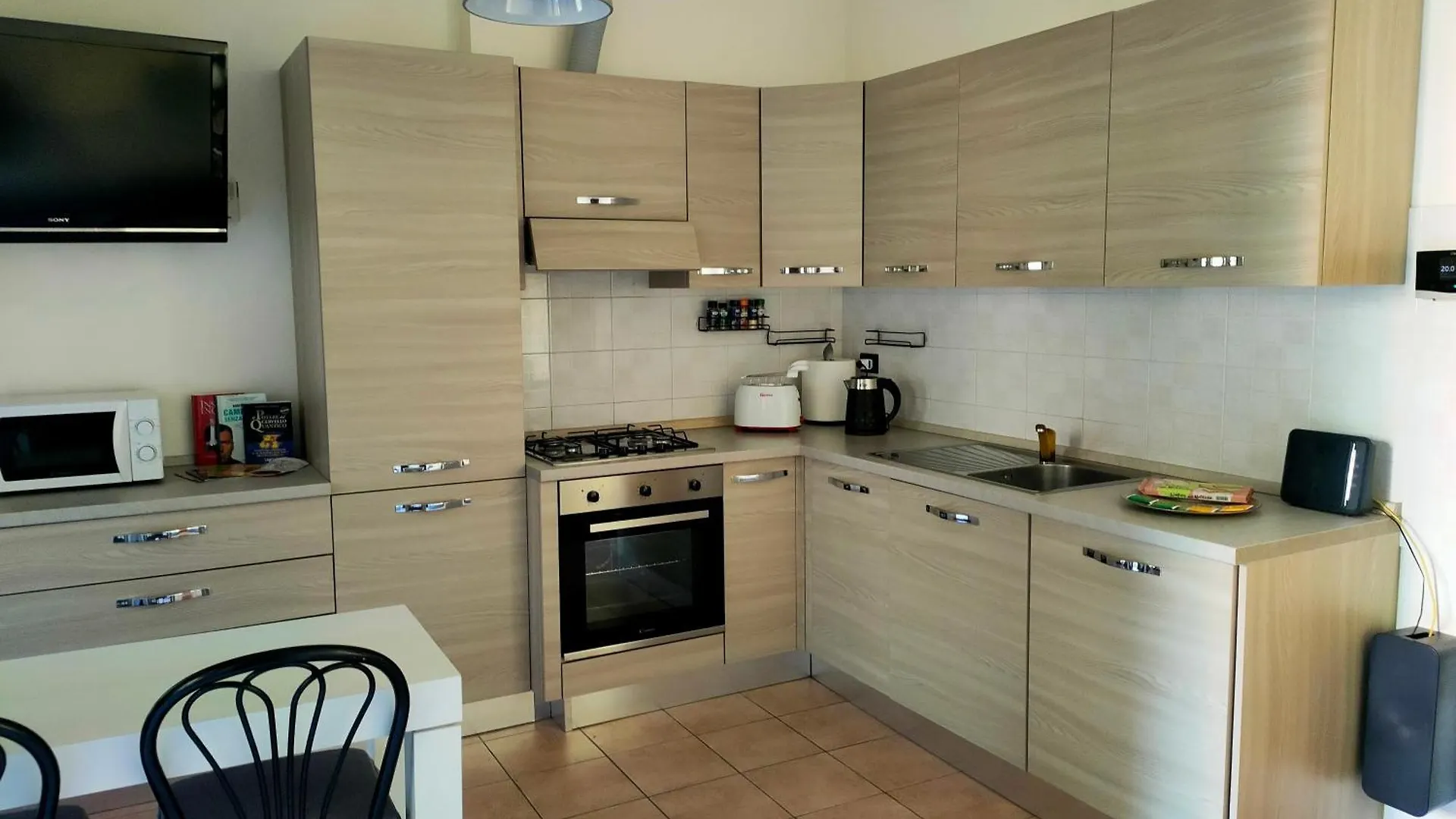 Curiel Apartment Rozzano 0*,  Italy