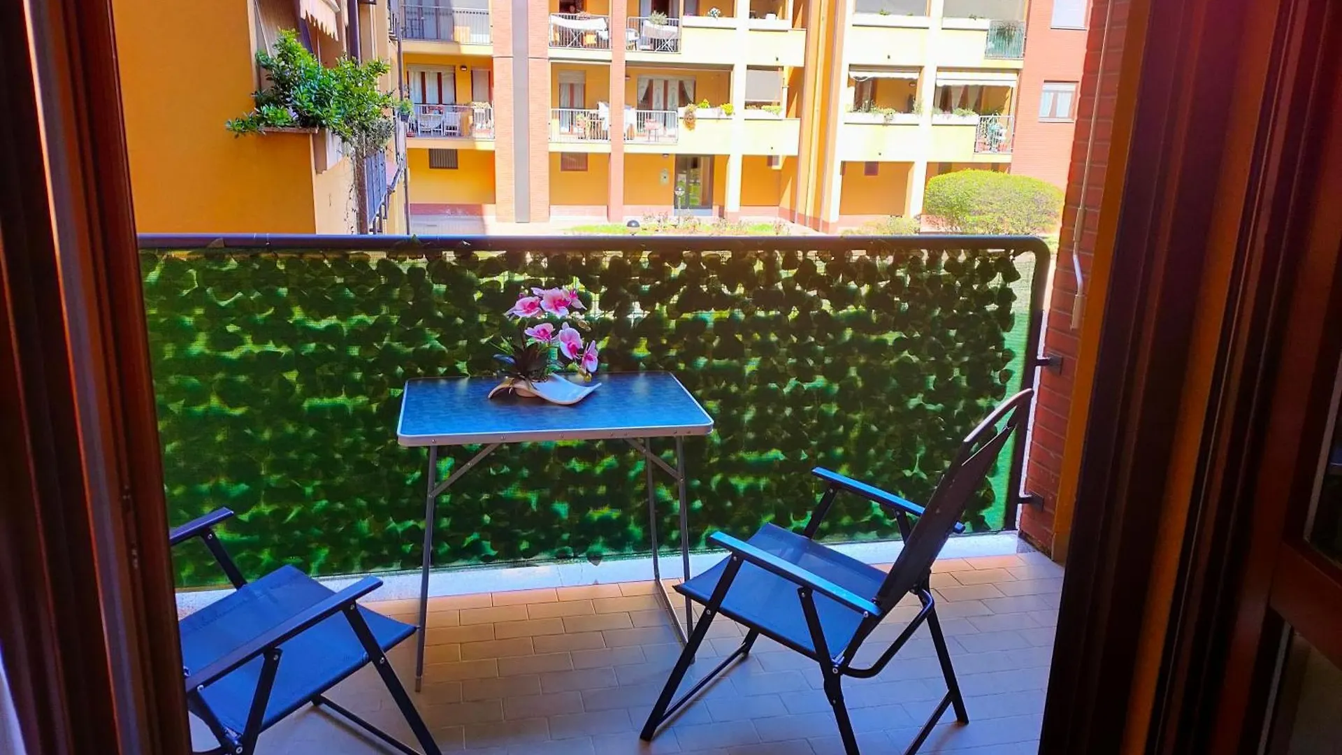 Curiel Apartment Rozzano 0*,