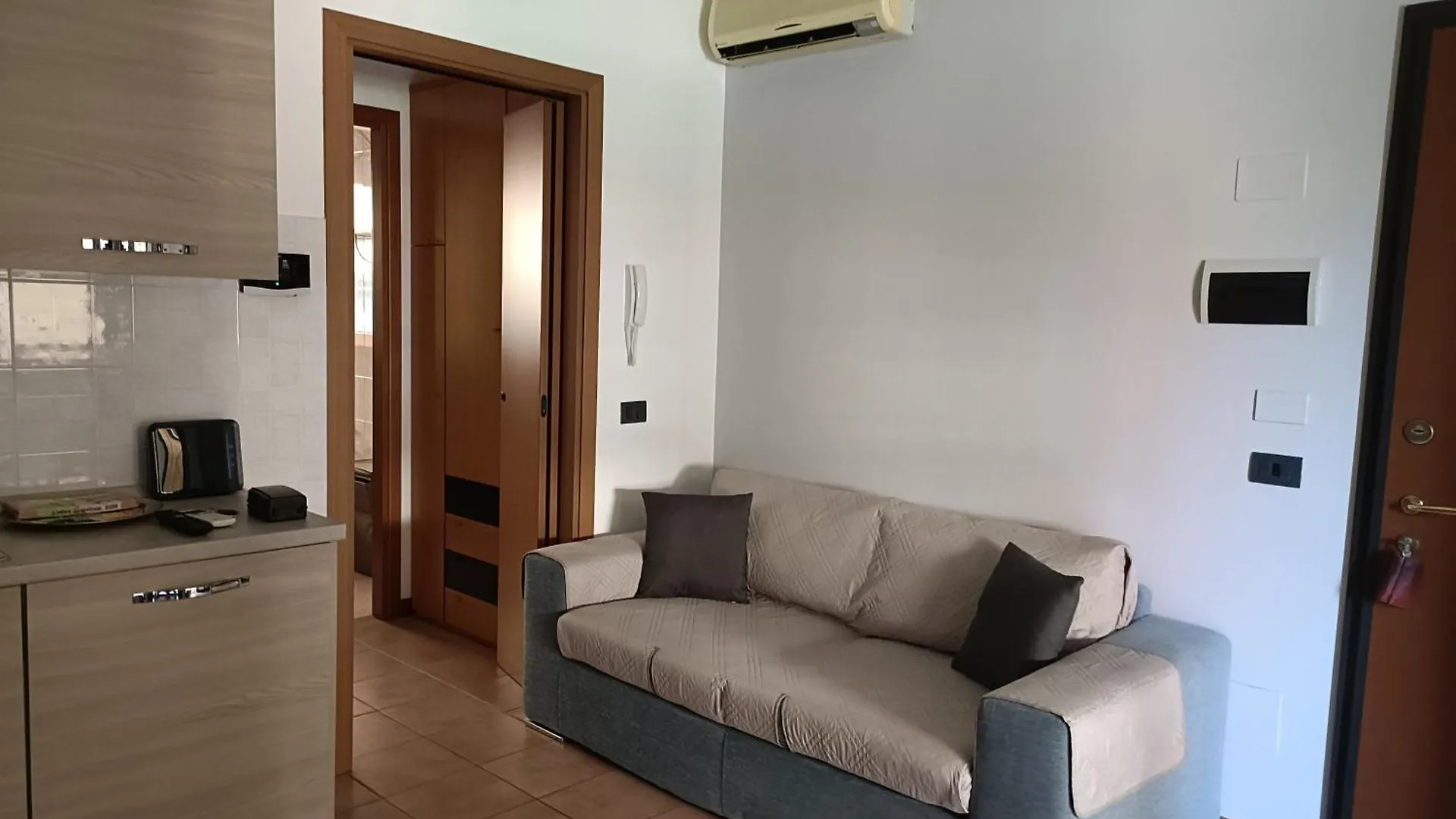 Curiel Apartment Rozzano